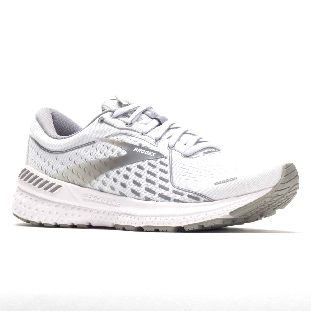 Women’s 7.5 adrenaline Brand new